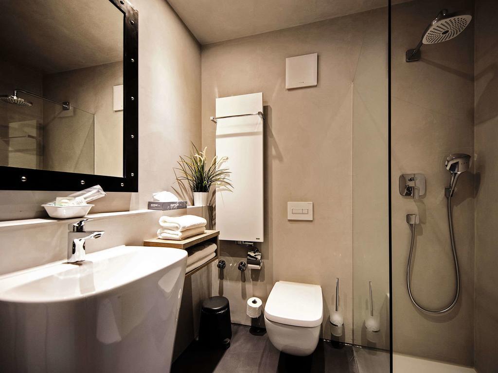Alexxanders Hotel & Boardinghouse, Restaurant Chemnitz Extérieur photo
