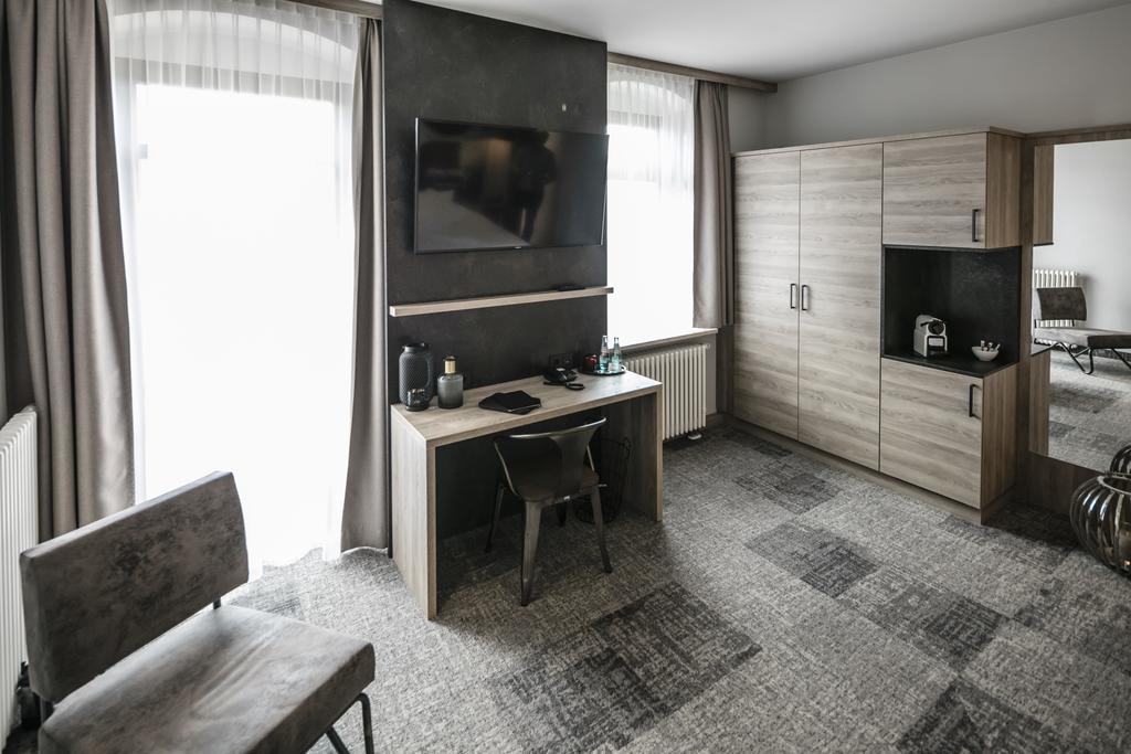Alexxanders Hotel & Boardinghouse, Restaurant Chemnitz Extérieur photo