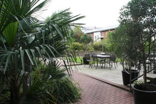 Alexxanders Hotel & Boardinghouse, Restaurant Chemnitz Extérieur photo